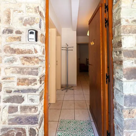 Forest-edge Hideaway, Bouillon, Cleaning Included *