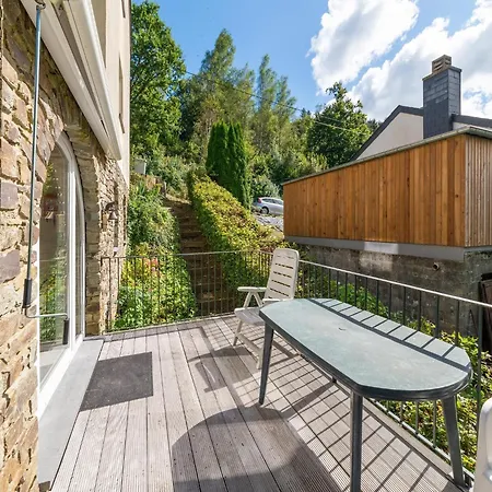 Forest-edge Hideaway, Bouillon, Cleaning Included * Bouillon