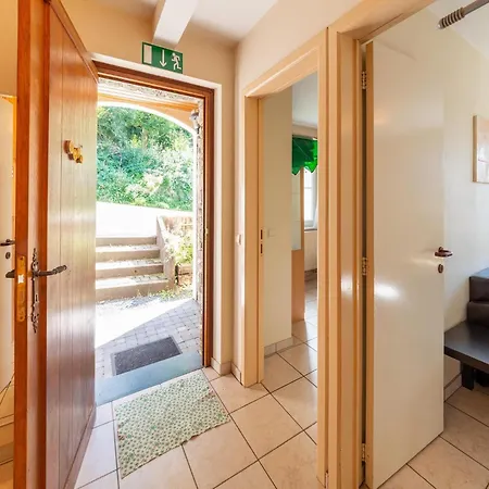 Forest-edge Hideaway, Bouillon, Cleaning Included *