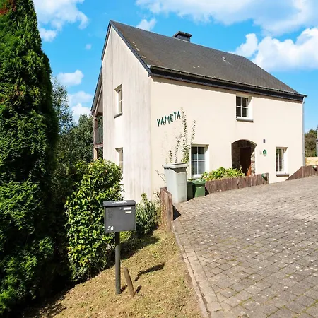 Forest-edge Hideaway, Bouillon, Cleaning Included * Bouillon